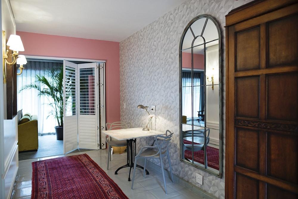 Majeka House 5*